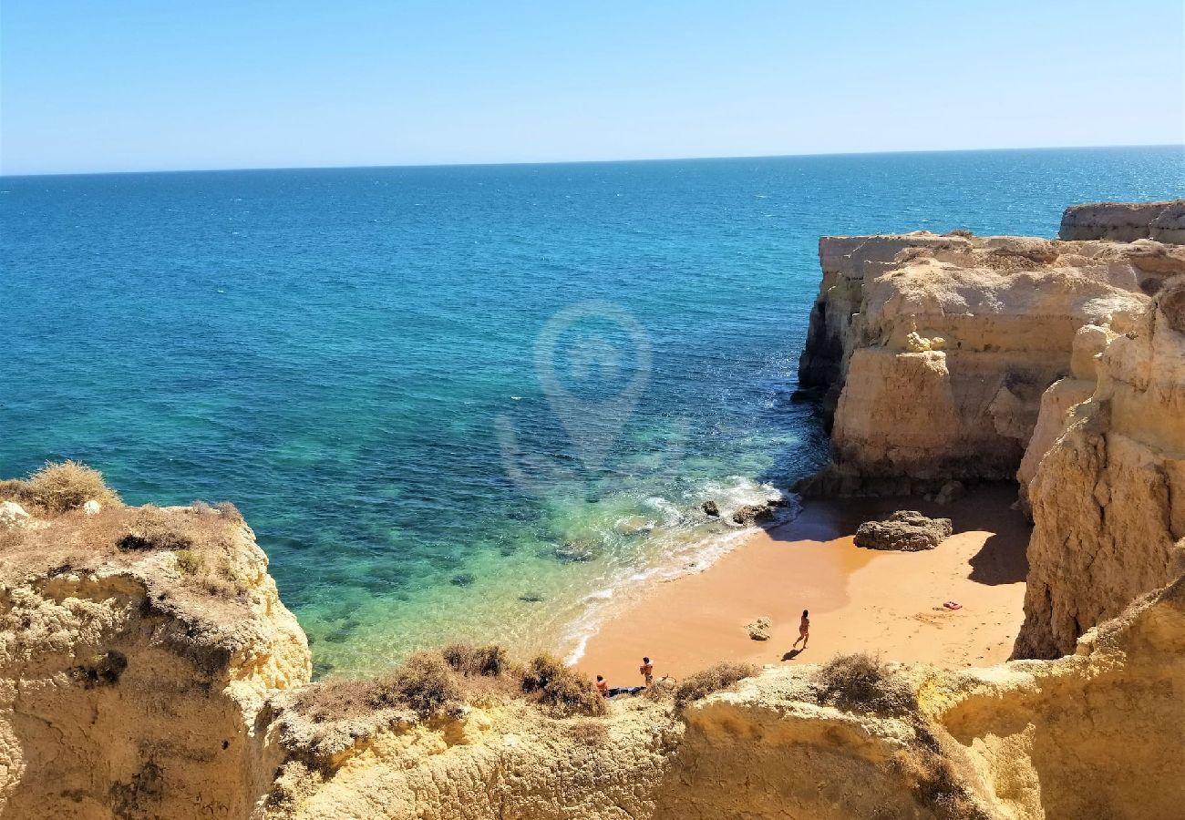 Apartamento em Albufeira - Apartamento T2 com Piscina na Praia Castelo - Albufeira