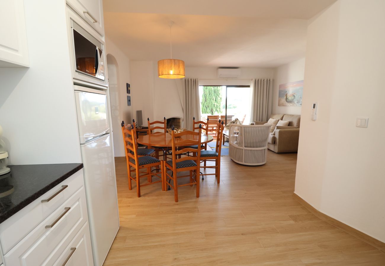 Apartamento em Albufeira - Apartamento T2 com Piscina na Praia de São Rafael - Albufeira 