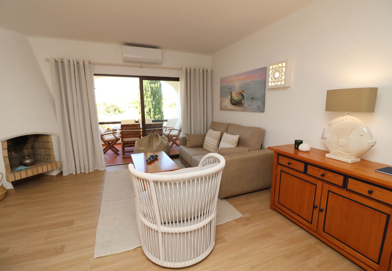 Apartamento em Albufeira - Apartamento T2 com Piscina na Praia de São Rafael - Albufeira 