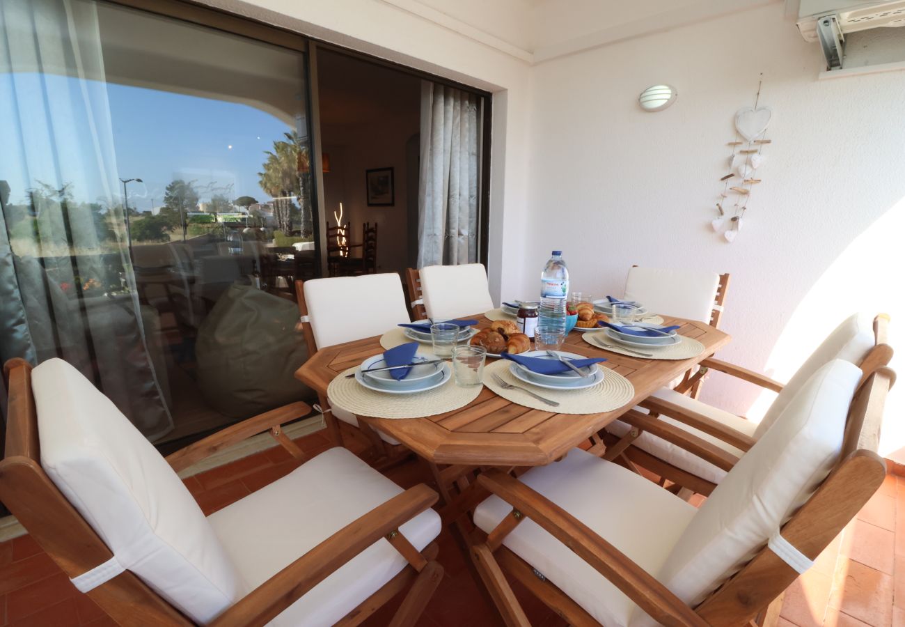 Apartamento em Albufeira - Apartamento T2 com Piscina na Praia de São Rafael - Albufeira 