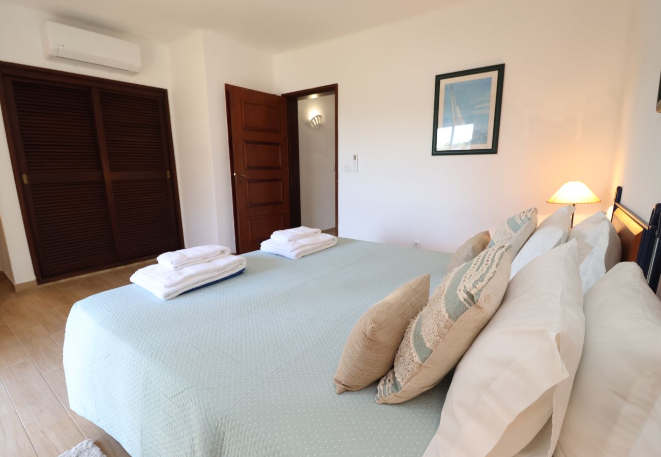 Apartamento em Albufeira - Apartamento T2 com Piscina na Praia de São Rafael - Albufeira 