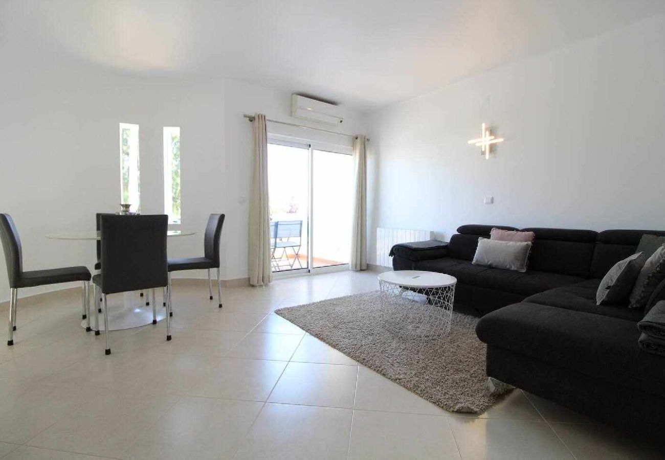 Apartamento em Albufeira - Apartamento Duplex T2 com Piscina na Praia de São Rafael - Albufeira