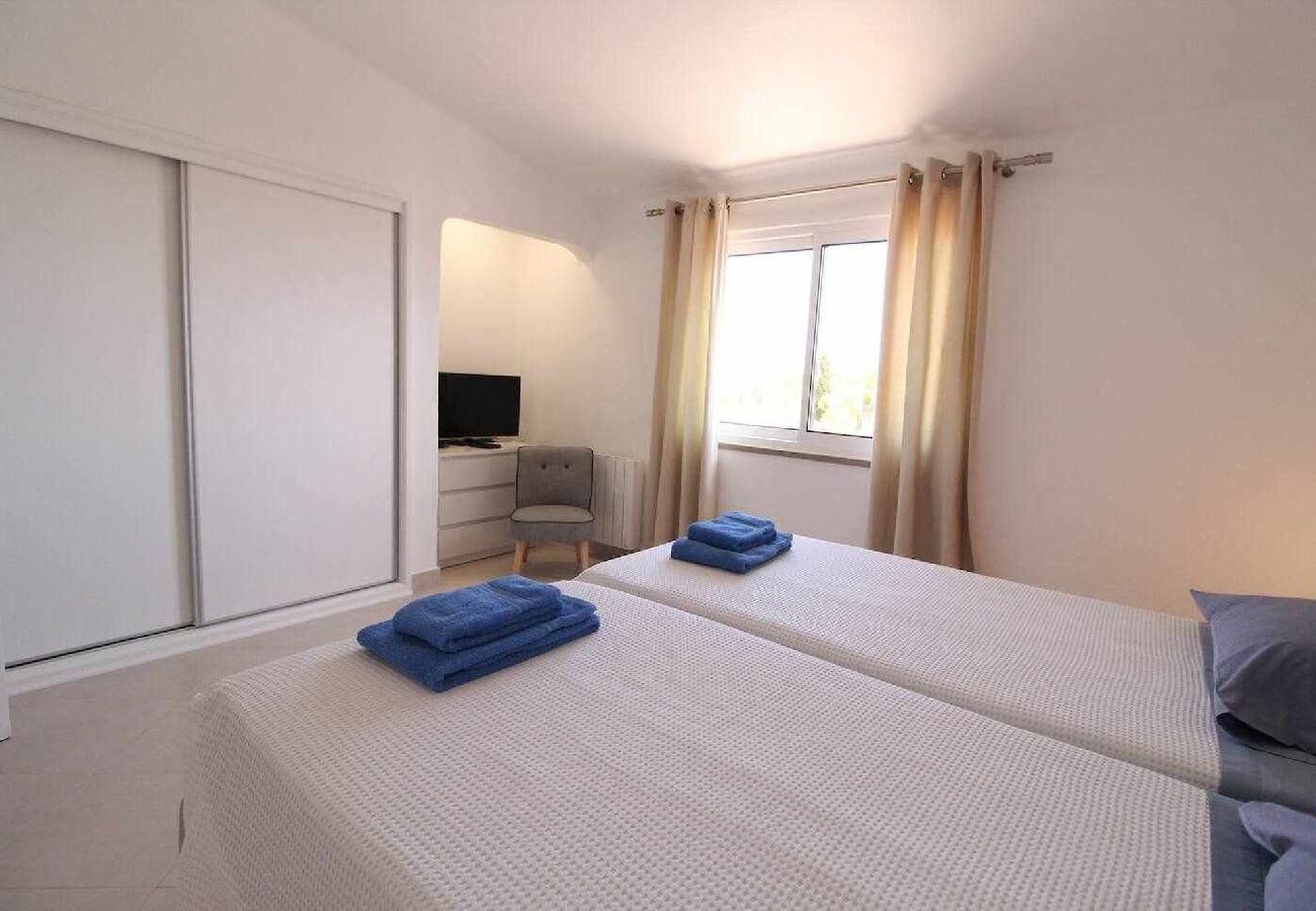 Apartamento em Albufeira - Apartamento Duplex T2 com Piscina na Praia de São Rafael - Albufeira