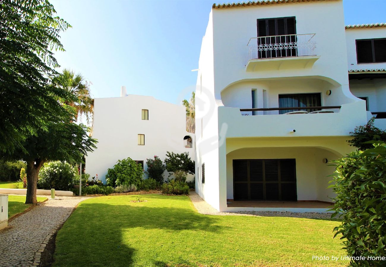 Apartamento em Albufeira - Apartamento Duplex T2 com Piscina na Praia de São Rafael - Albufeira