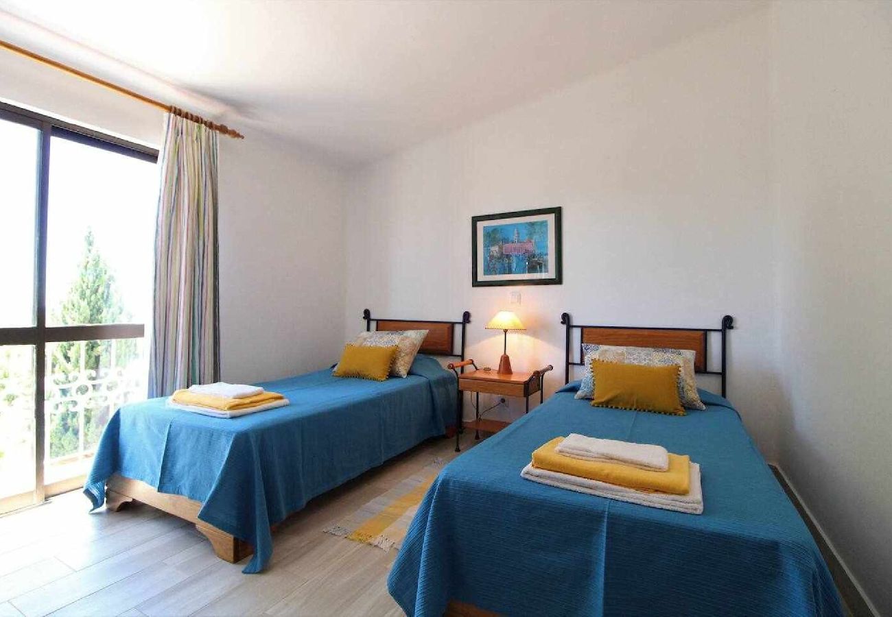 Apartamento em Albufeira - Apartamento Duplex T2 com Piscina na Praia de São Rafael - Albufeira