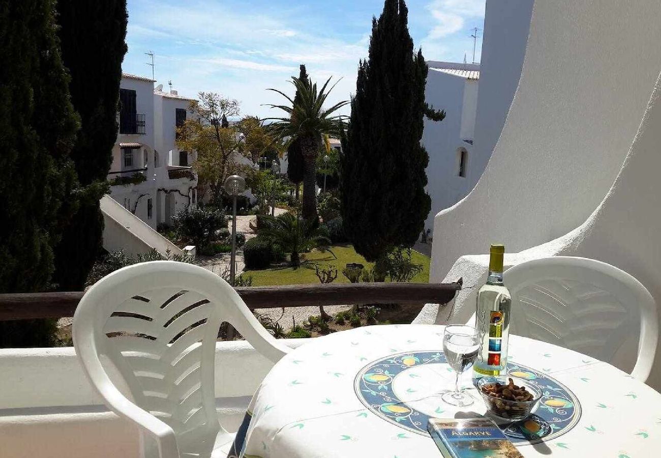 Apartamento em Albufeira - Apartamento Duplex T2 com Piscina na Praia de São Rafael - Albufeira