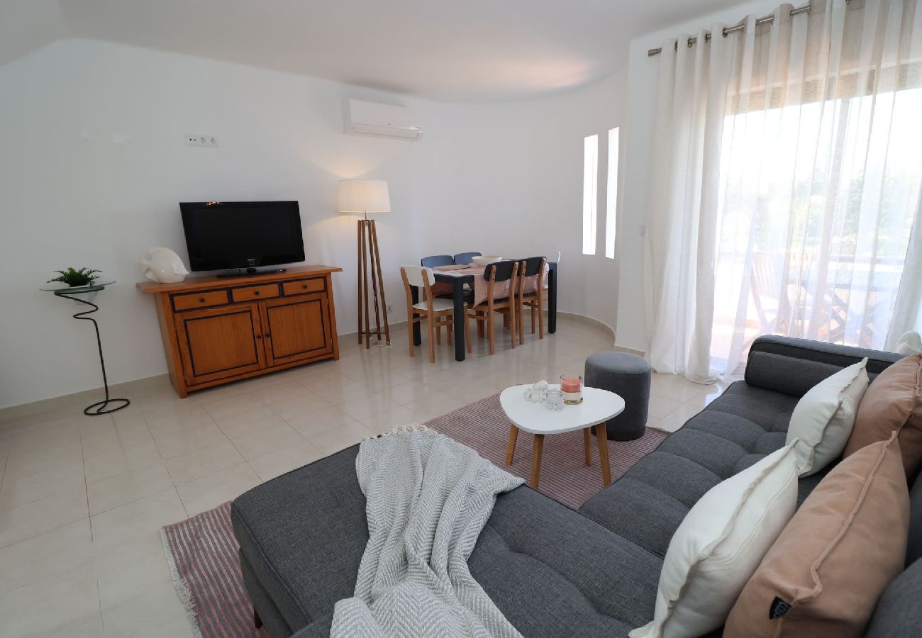 Apartamento em Albufeira - Apartamento Duplex T2 com Piscina na Praia de São Rafael - Albufeira