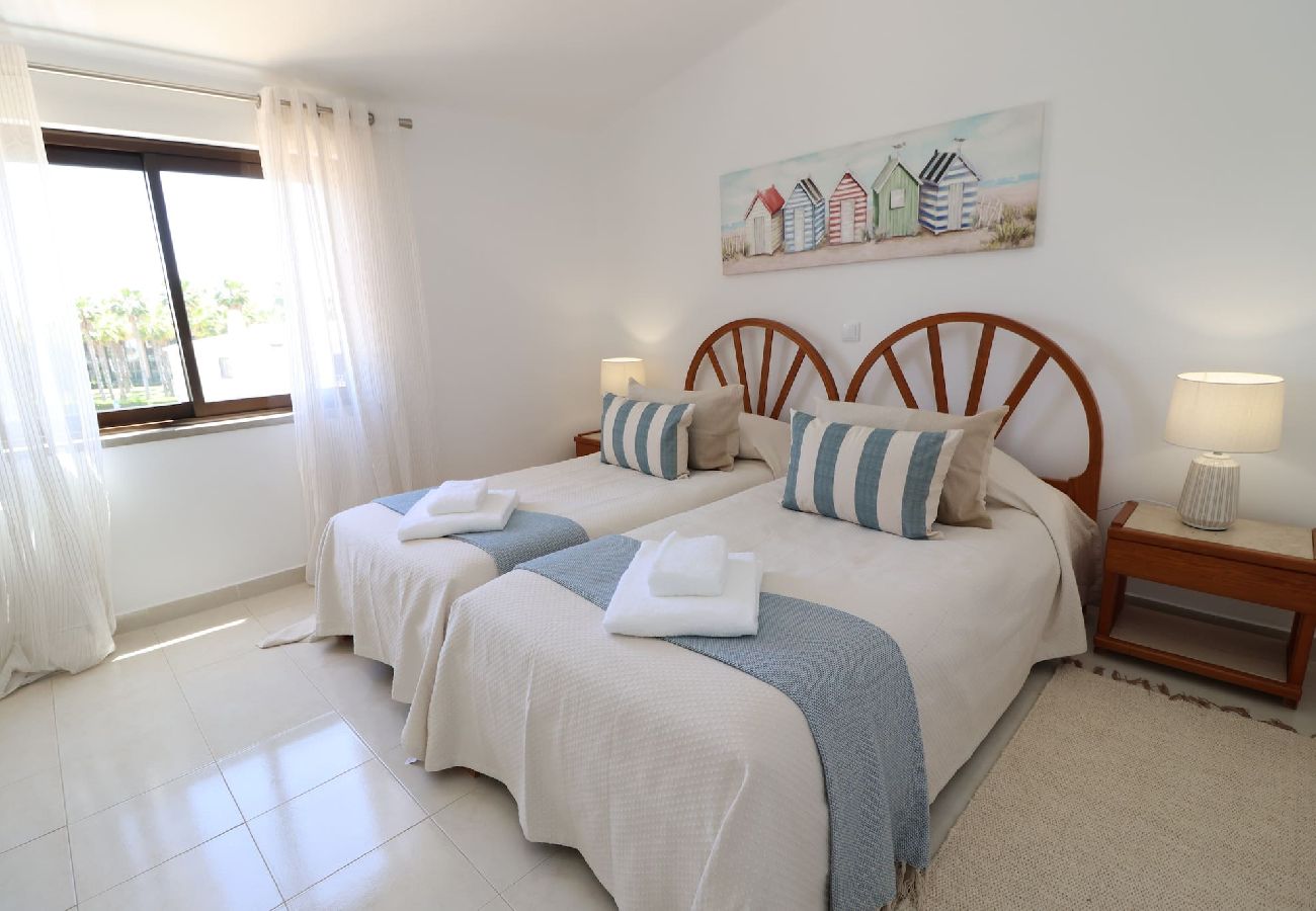 Apartamento em Albufeira - Apartamento Duplex T2 com Piscina na Praia de São Rafael - Albufeira