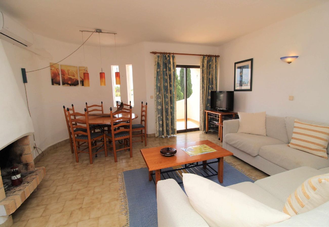 Apartamento em Albufeira - Apartamento Duplex T2 com Piscina na Praia São de Rafael - Albufeira