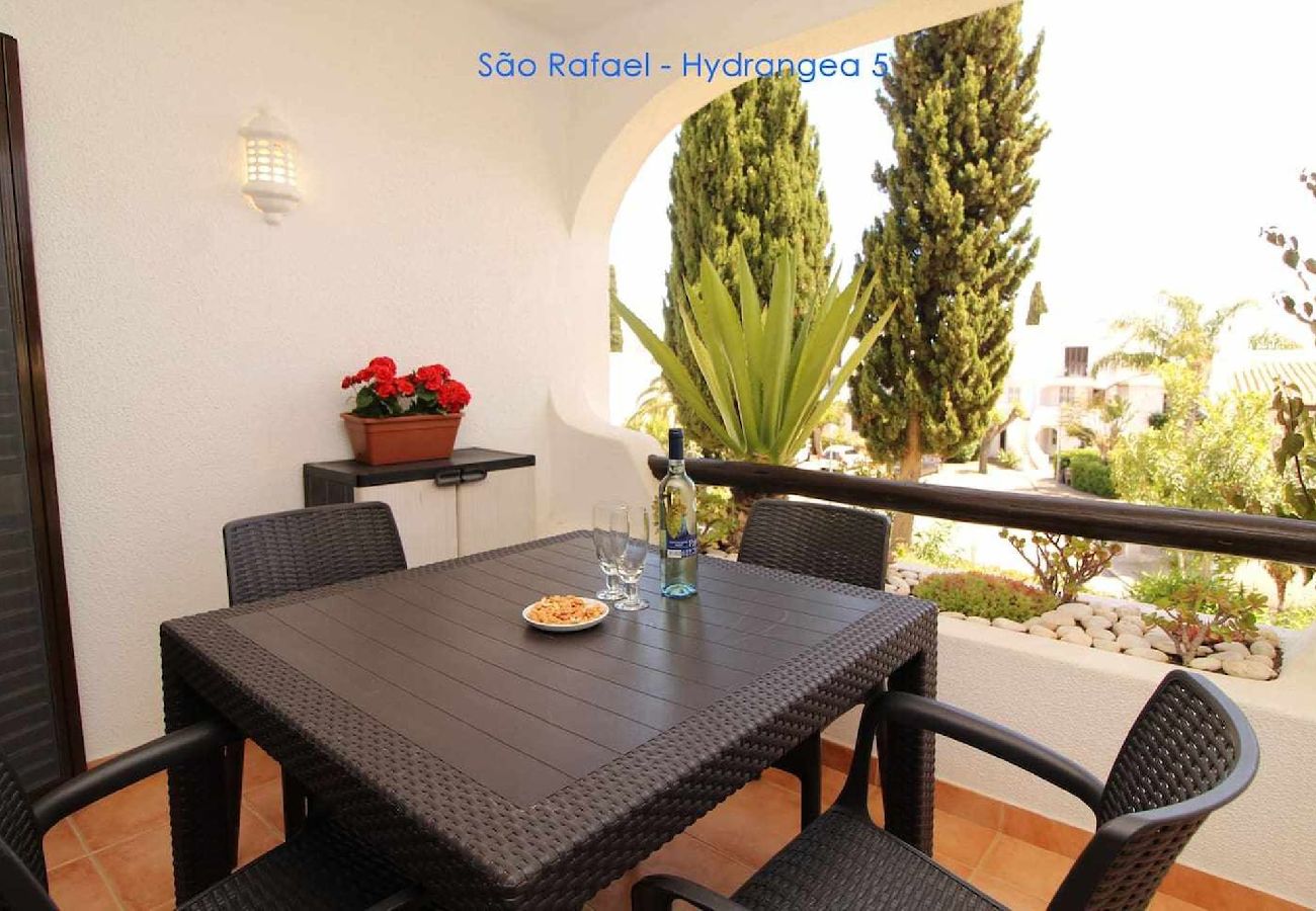 Apartamento em Albufeira - Apartamento T2 com Piscina na Praia de São Rafael - Albufeira