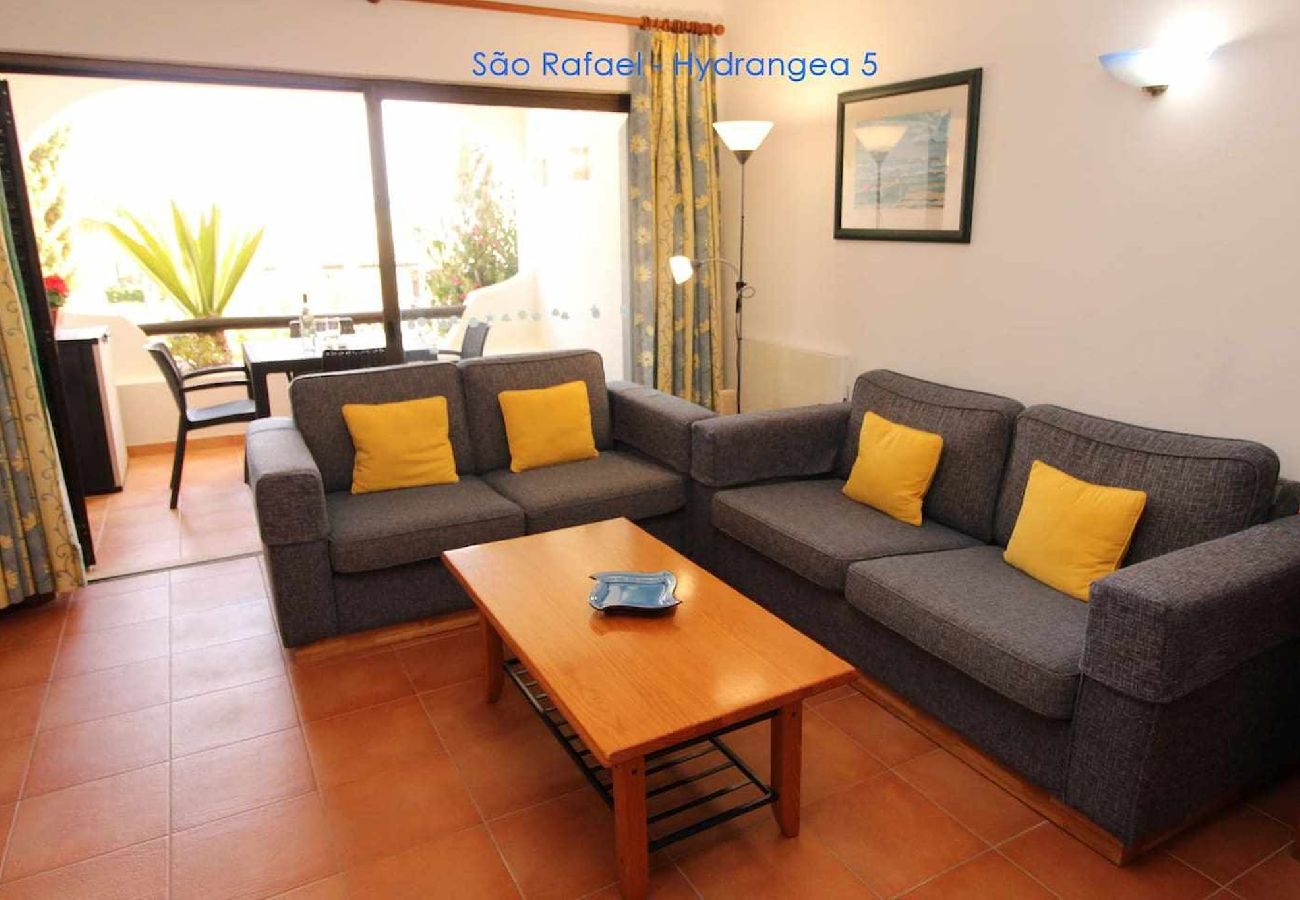 Apartamento em Albufeira - Apartamento T2 com Piscina na Praia de São Rafael - Albufeira