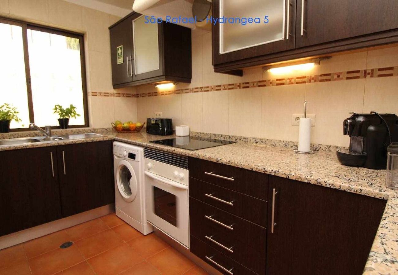 Apartamento em Albufeira - Apartamento T2 com Piscina na Praia de São Rafael - Albufeira