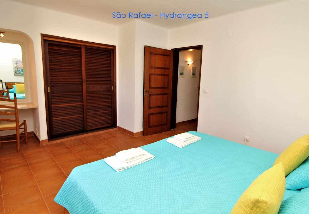 Apartamento em Albufeira - Apartamento T2 com Piscina na Praia de São Rafael - Albufeira