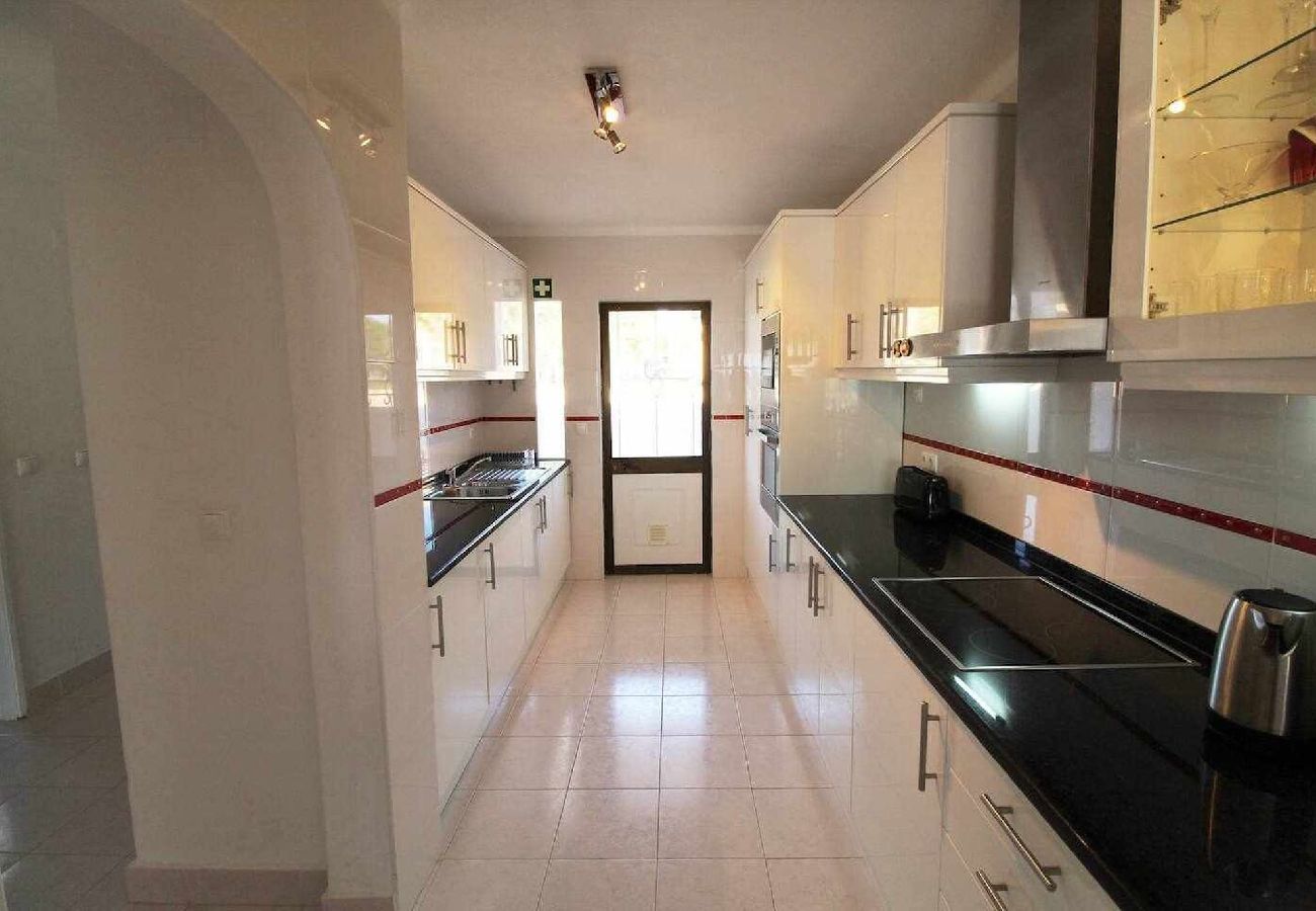 Apartamento em Albufeira - Apartamento T2 com Piscina na Praia de São Rafael - Albufeira