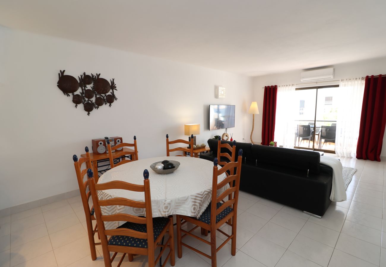 Apartamento em Albufeira - Apartamento T2 com Piscina na Praia de São Rafael - Albufeira