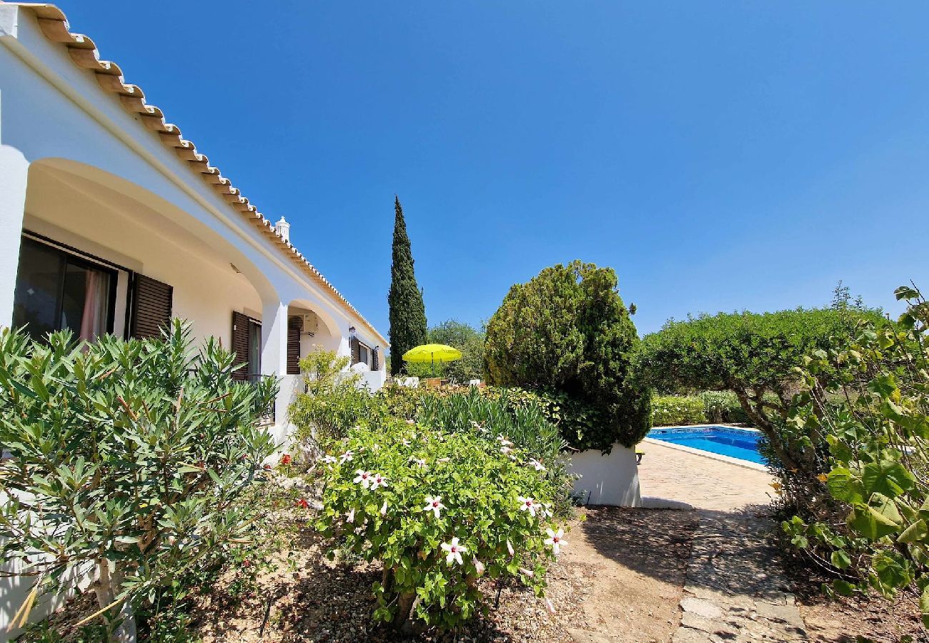 Villa em Boliqueime - Vivenda Camélia V3 com Piscina perto de Boliqueime - Algarve 