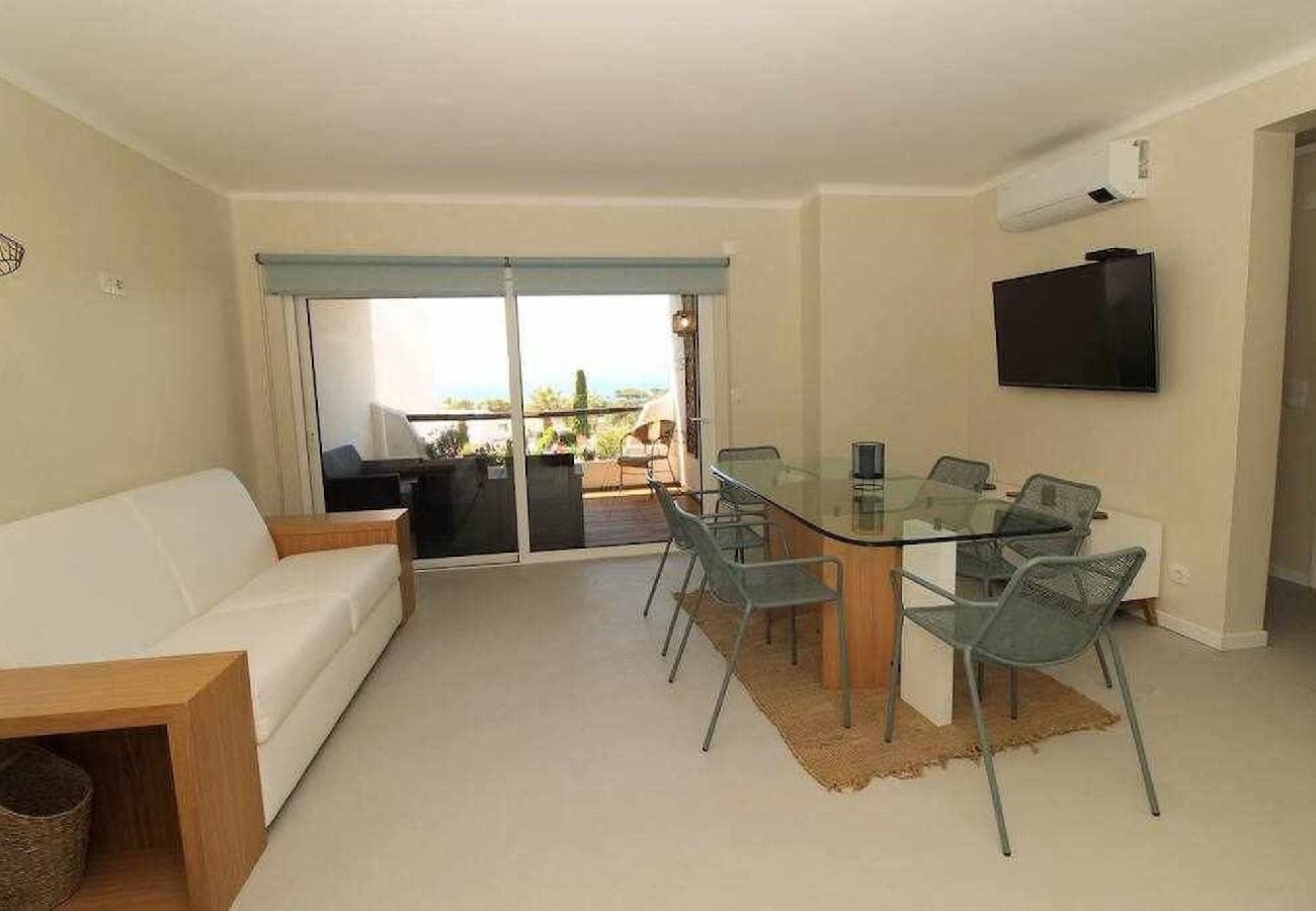 Apartamento em Albufeira - Apartamento T2 com Vista Mar e Piscina na Praia de São Rafael - Albufeira