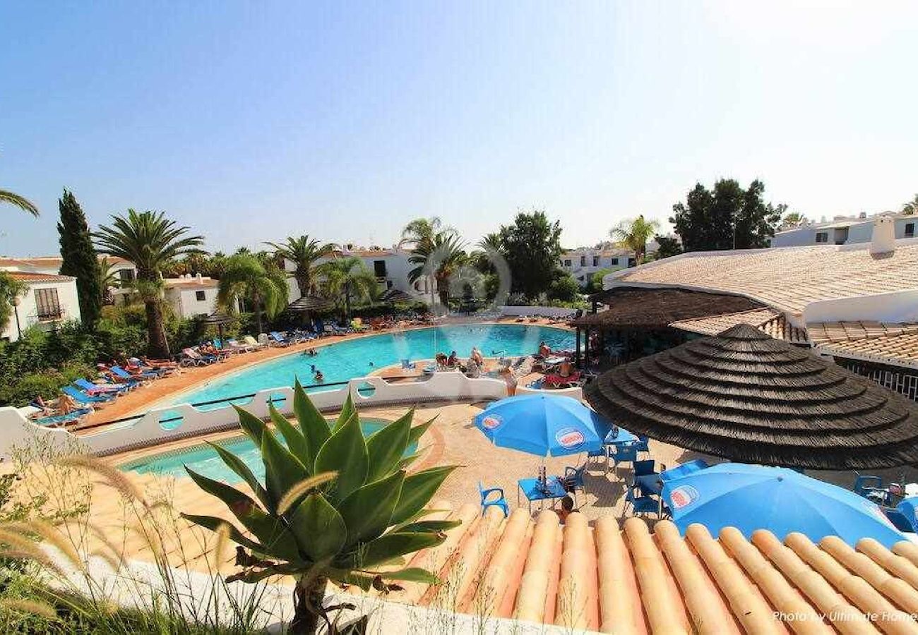 Apartamento em Albufeira - Apartamento T2 com Vista Mar e Piscina na Praia de São Rafael - Albufeira