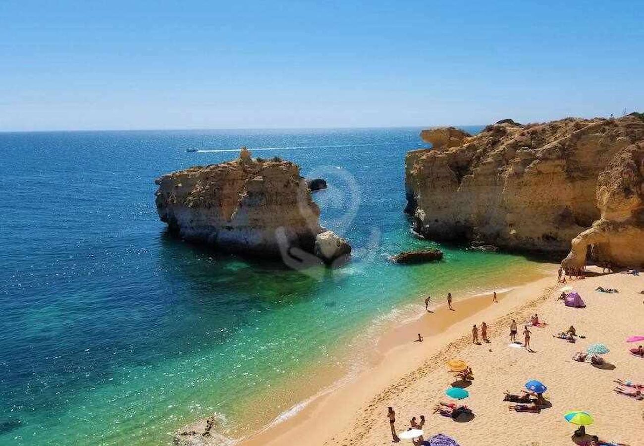 Apartamento em Albufeira - Apartamento T2 com Vista Mar e Piscina na Praia de São Rafael - Albufeira