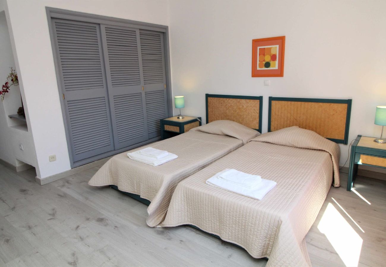 Apartamento em Albufeira - Apartamento T2 com Piscina na Praia de São Rafael - Albufeira