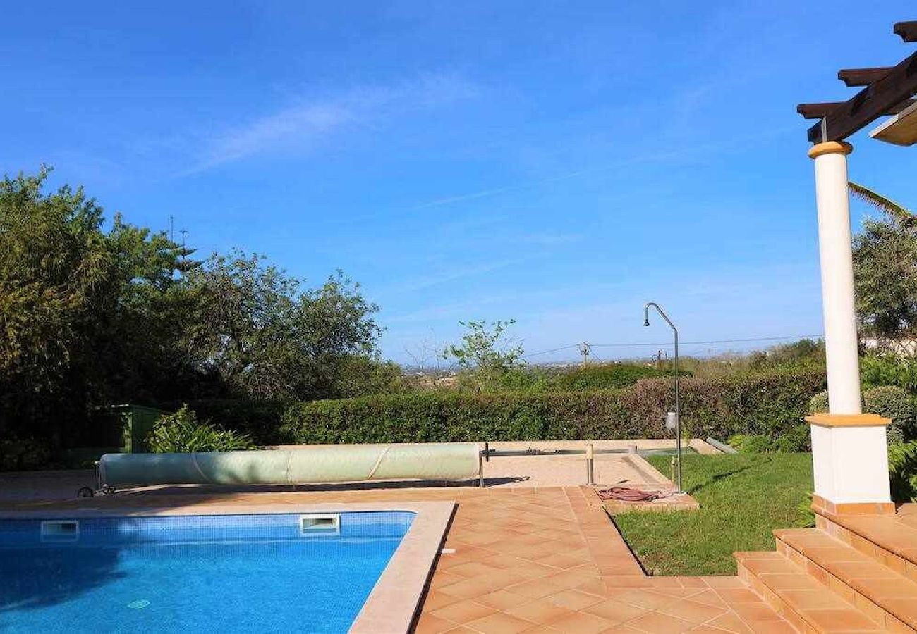 Villa em Boliqueime - Villa Joia - Moradia V3 com Piscina em Boliqueime - Algarve