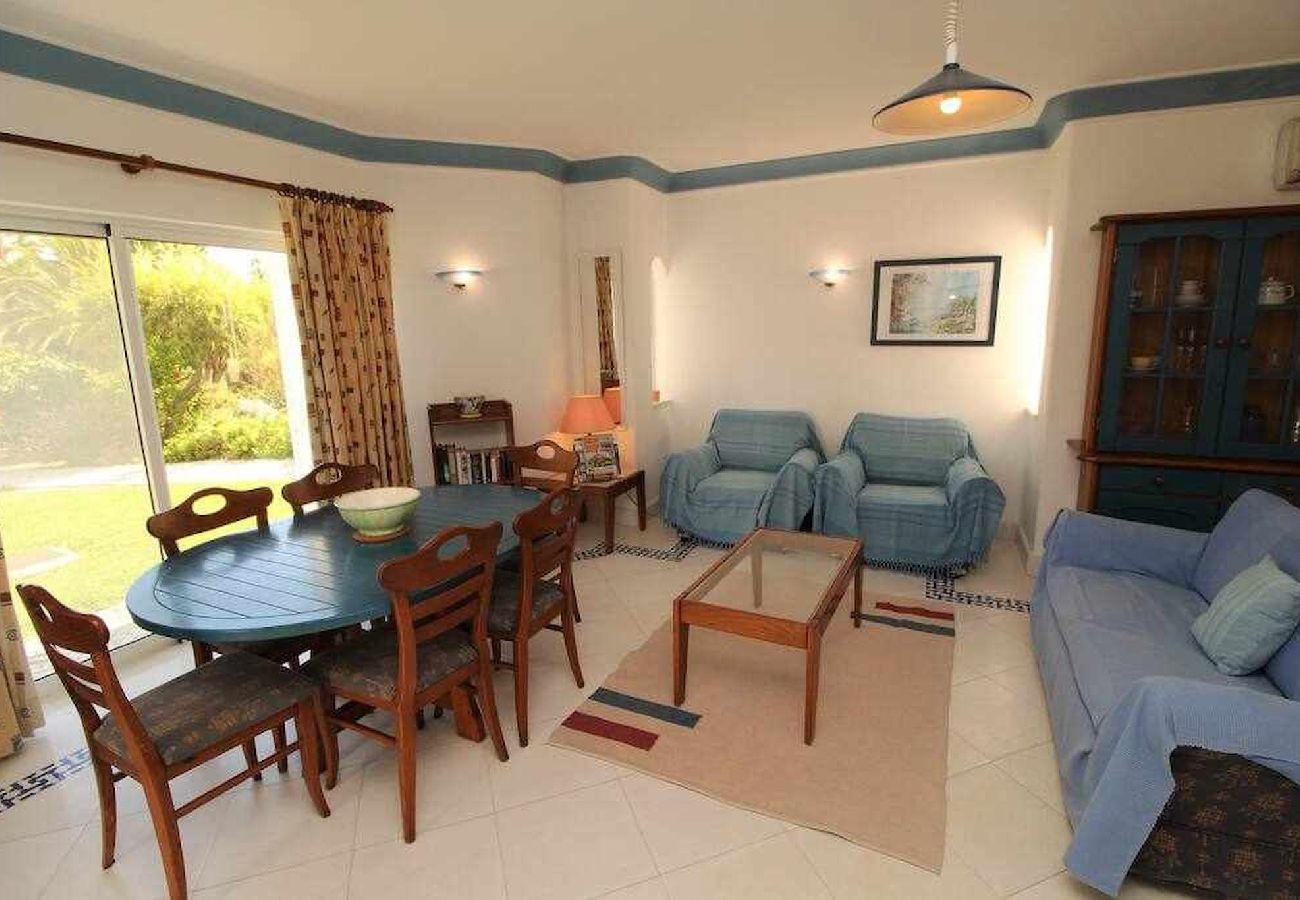 Apartamento em Albufeira - Apartamento T2 com Piscina na Praia de São Rafael - Albufeira