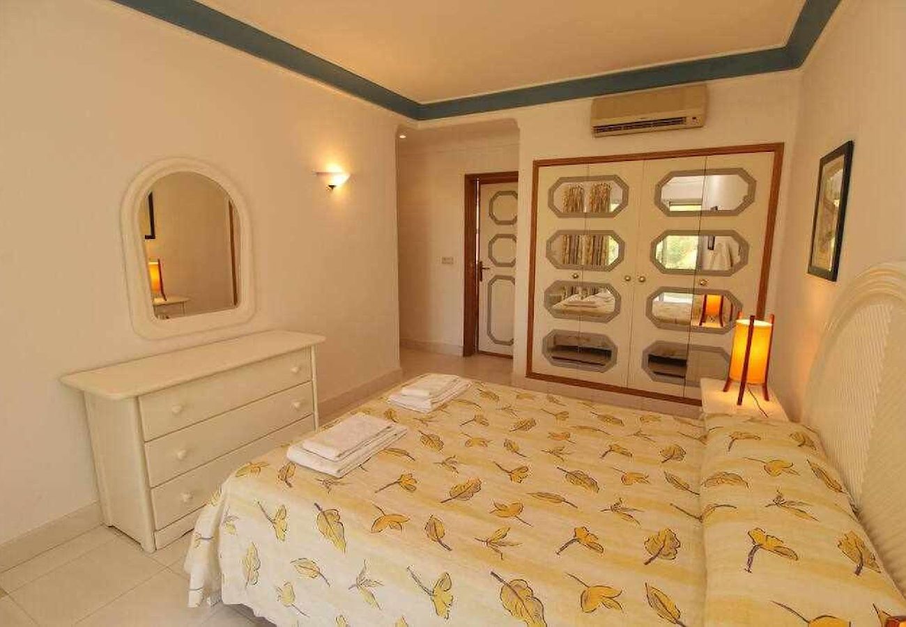 Apartamento em Albufeira - Apartamento T2 com Piscina na Praia de São Rafael - Albufeira