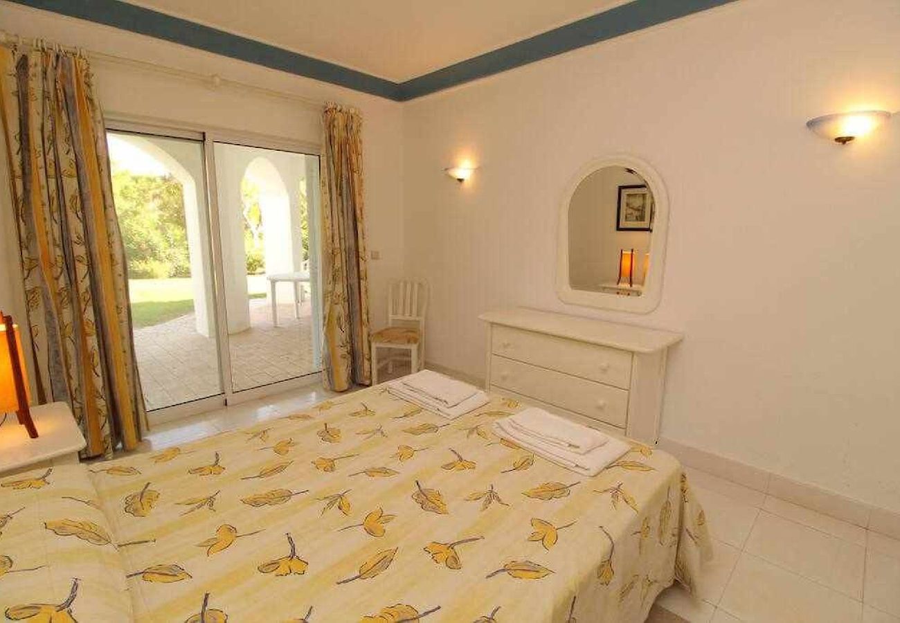 Apartamento em Albufeira - Apartamento T2 com Piscina na Praia de São Rafael - Albufeira