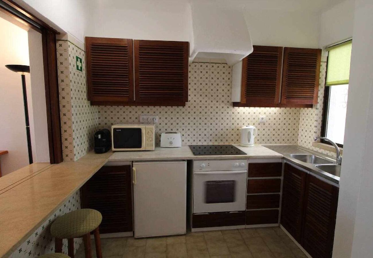 Studio in Albufeira - Studio Apartment with Swimming Pool at São Rafael Beach - Albufeira