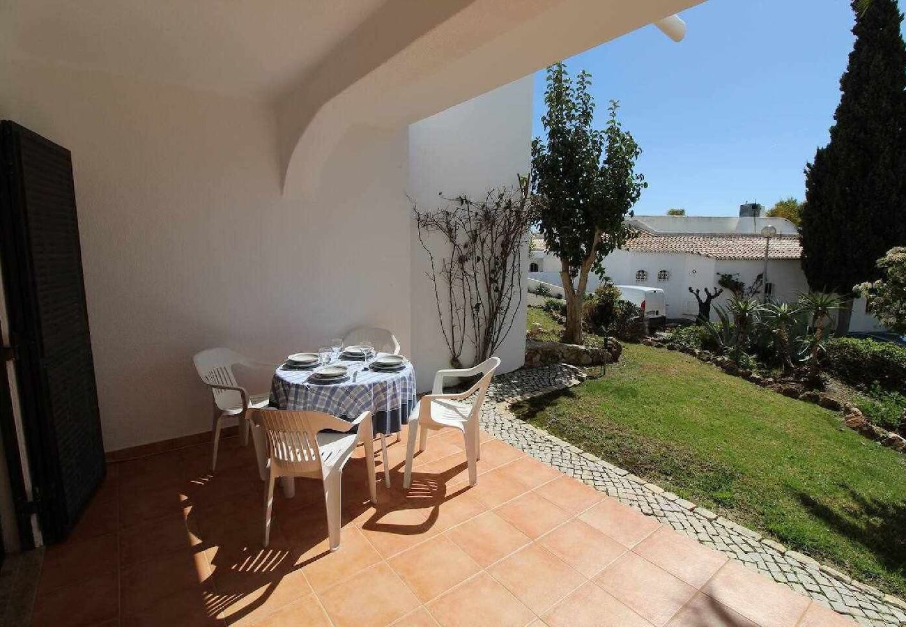 Studio in Albufeira - Studio Apartment with Swimming Pool at São Rafael Beach - Albufeira