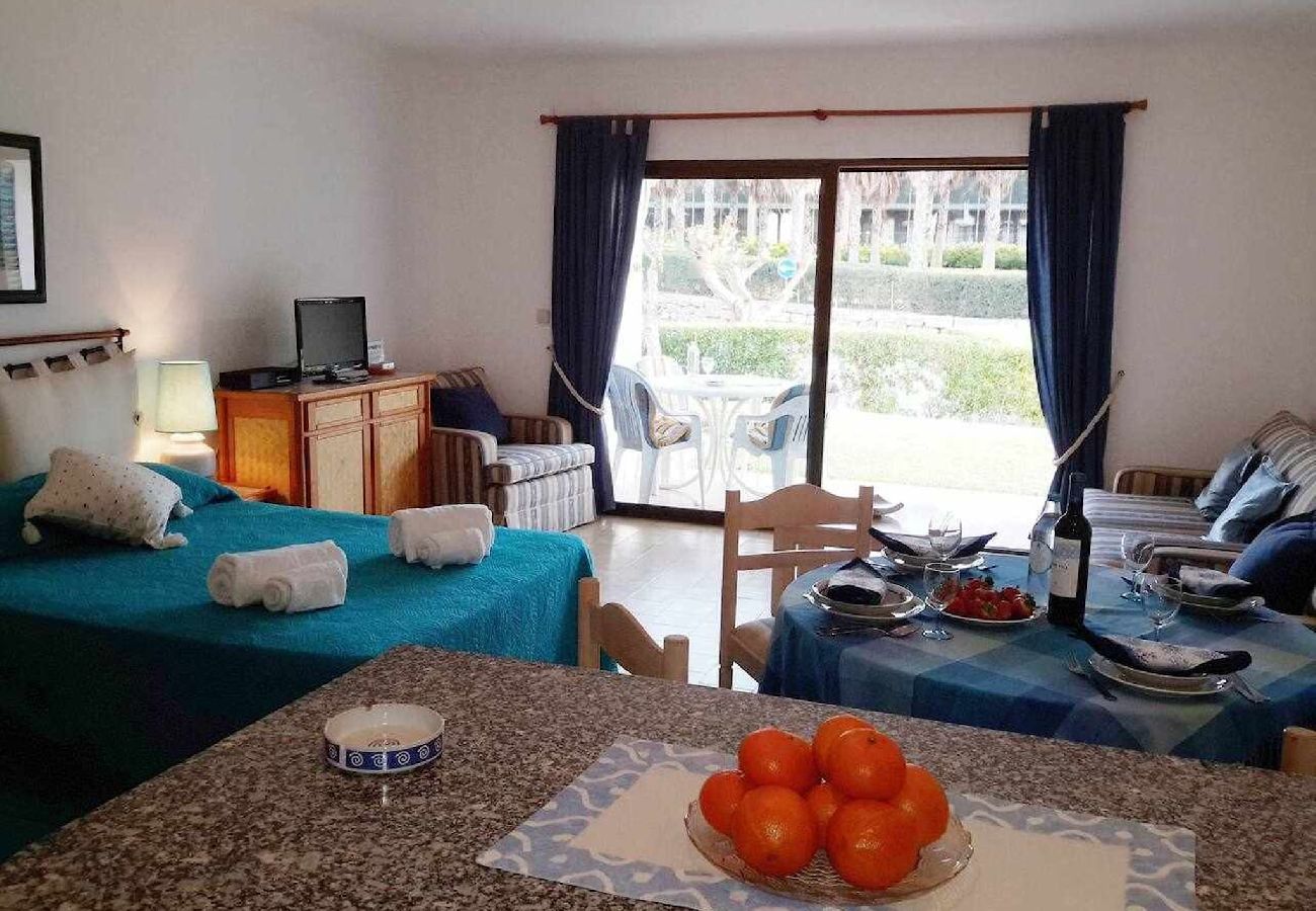 Studio in Albufeira - Studio Apartment with Swimming pool at São Rafael Beach - Albufeira