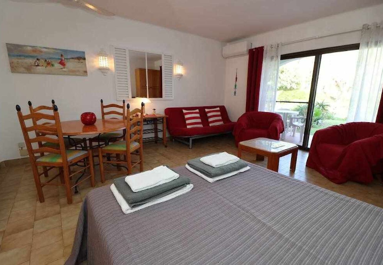 Studio in Albufeira - Studio Apartment with Swimming pool at São Rafael Beach - Albufeira