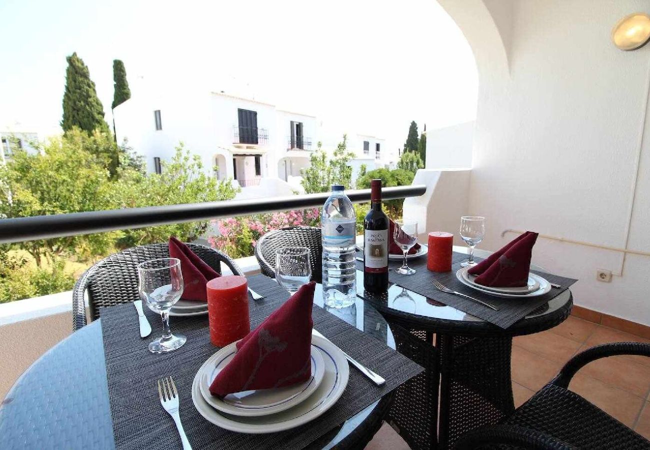 Apartment in Albufeira - 2 Bedroom Apartment with Swimming pool at São Rafael Beach - Albufeira