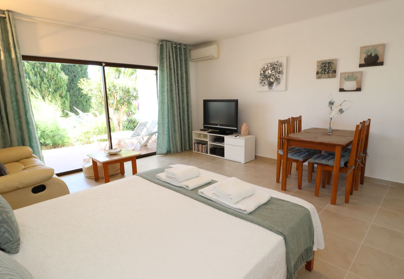 Studio in Albufeira - Studio Apartment with Swimming pool at São Rafael Beach - Albufeira