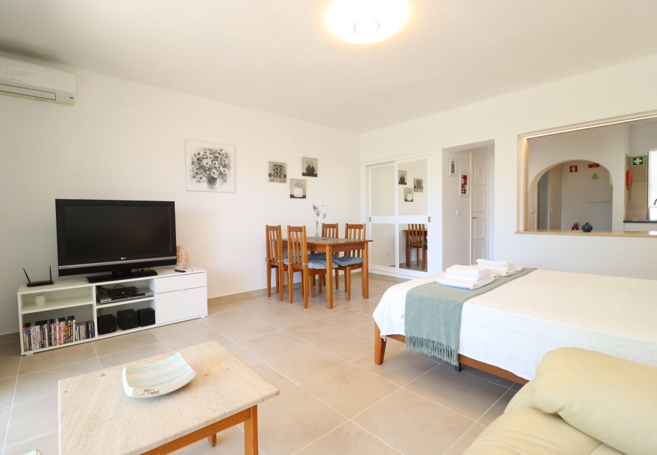 Studio in Albufeira - Studio Apartment with Swimming pool at São Rafael Beach - Albufeira