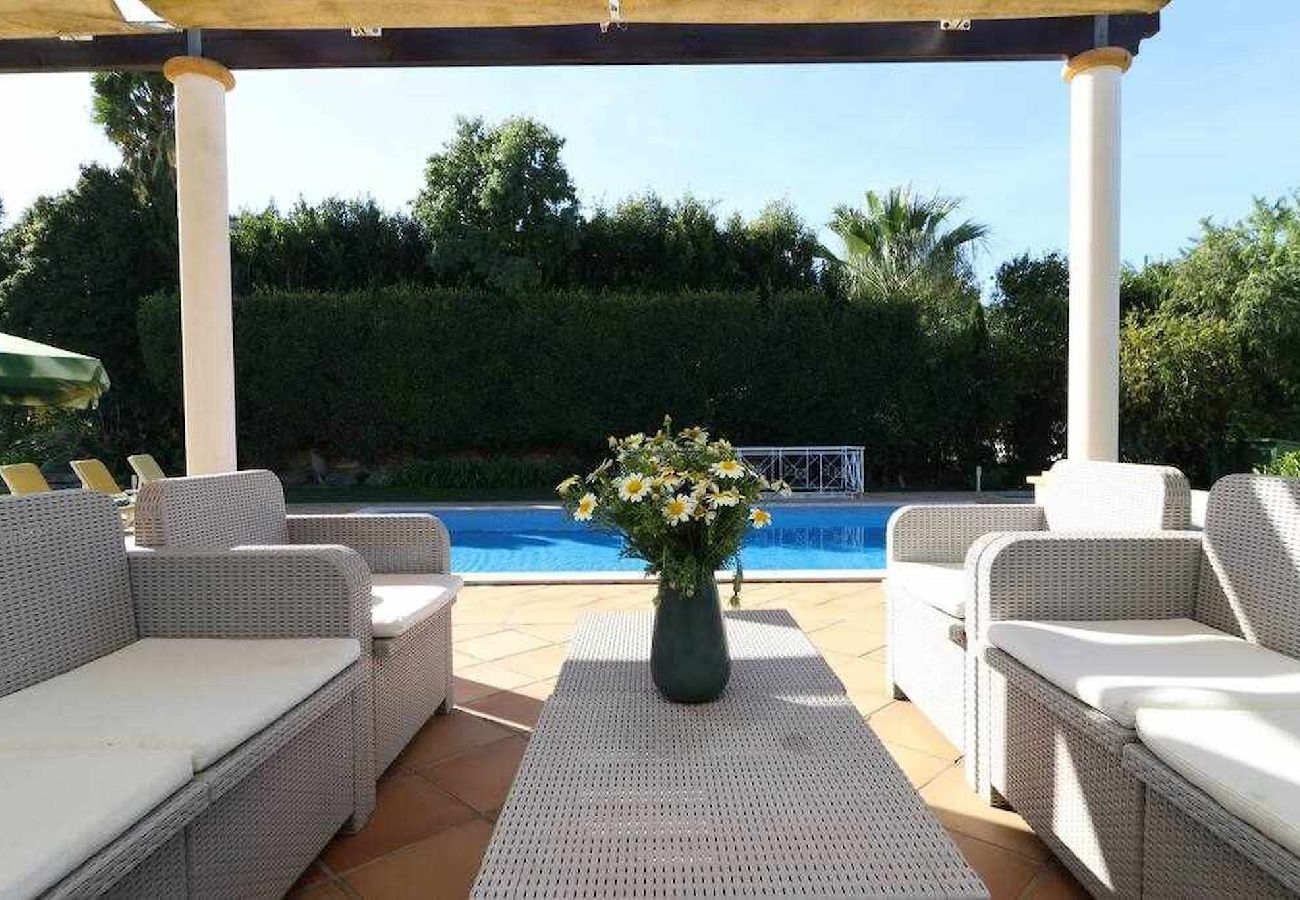 Villa in Boliqueime - Villa Joia - 3 Bedroom Villa with Swimming pool in Boliqueime - Algarve 