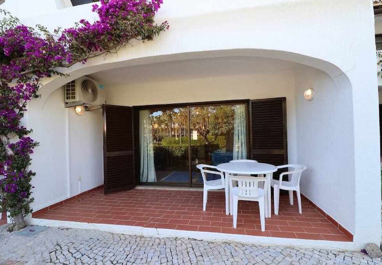 Studio in Albufeira - Studio Apartment with Swimming pool at São Rafael Beach - Albufeira