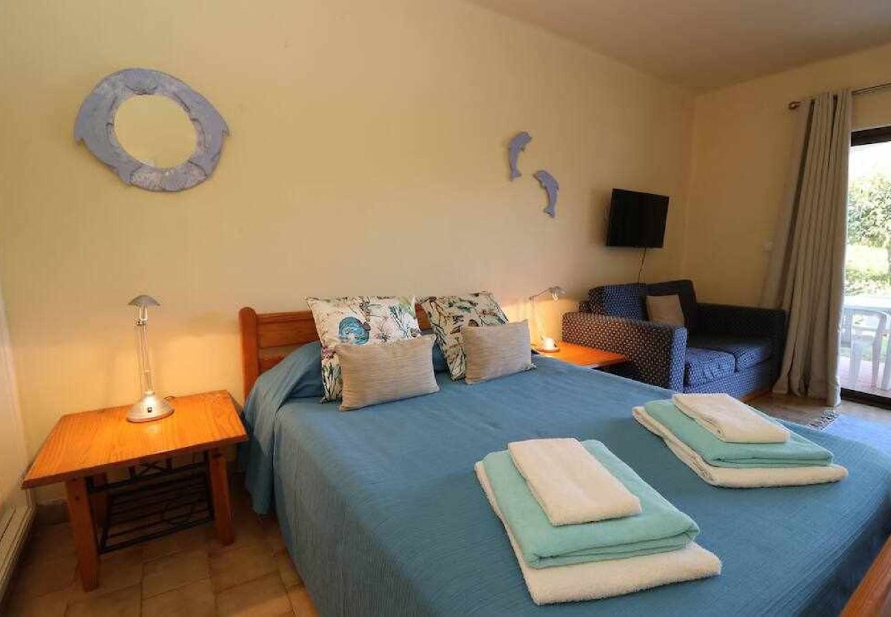 Studio in Albufeira - Studio Apartment with Swimming pool at São Rafael Beach - Albufeira